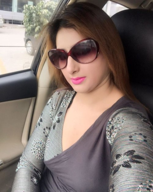 Exclusive Call Girls Noida: The Midnight Escape
