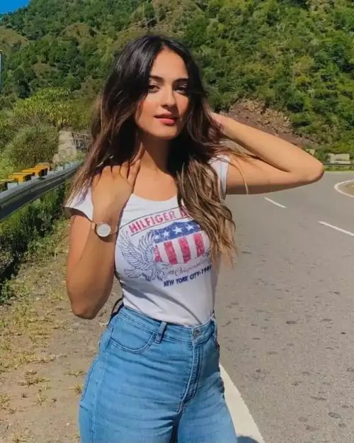 Elite Gurgaon Companion Agency – Vetted Independent Girls & Luxury Models