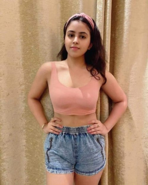 Independent Kolkata Call Girls: The Sophisticated Socialite